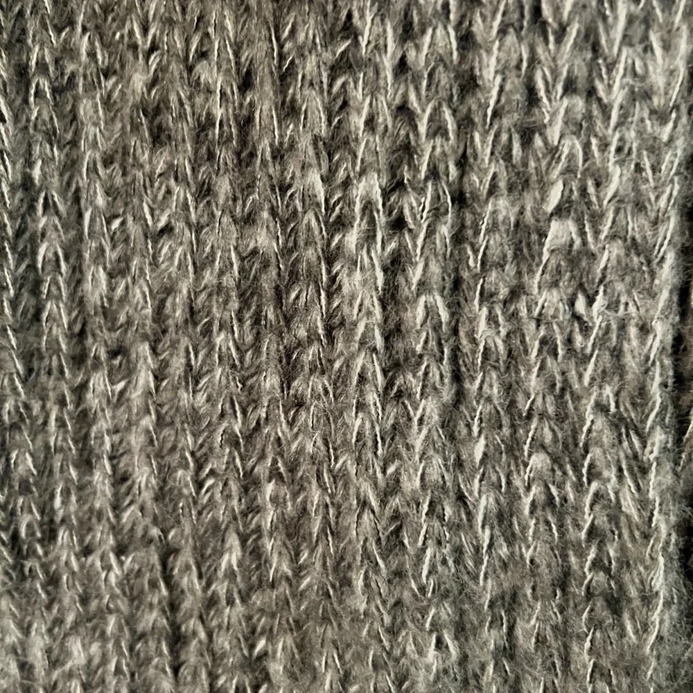 Extra Long Cozy Gray Wool Scarf - Picture 2 of 3